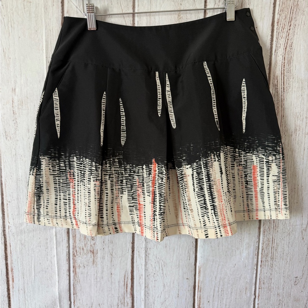 Tail Womens Activewear Golf Tennis Skort Black Patterned
Size 8